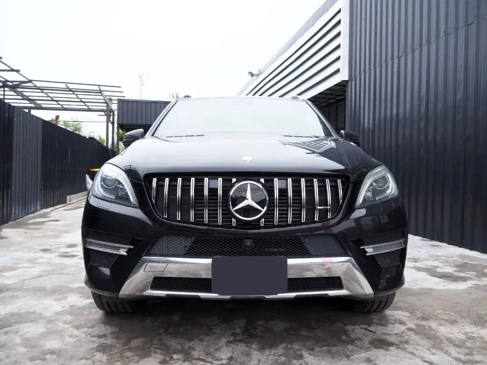 Mercedes Front Grille Logo with LED Lighting for W176 A-Class.