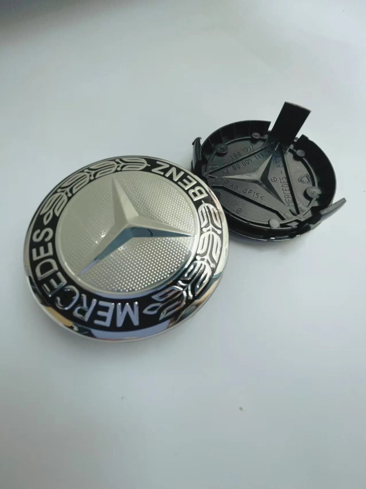 Mercedes-Benz 75mm Wheel Hub Center Cap Set (4-Piece)